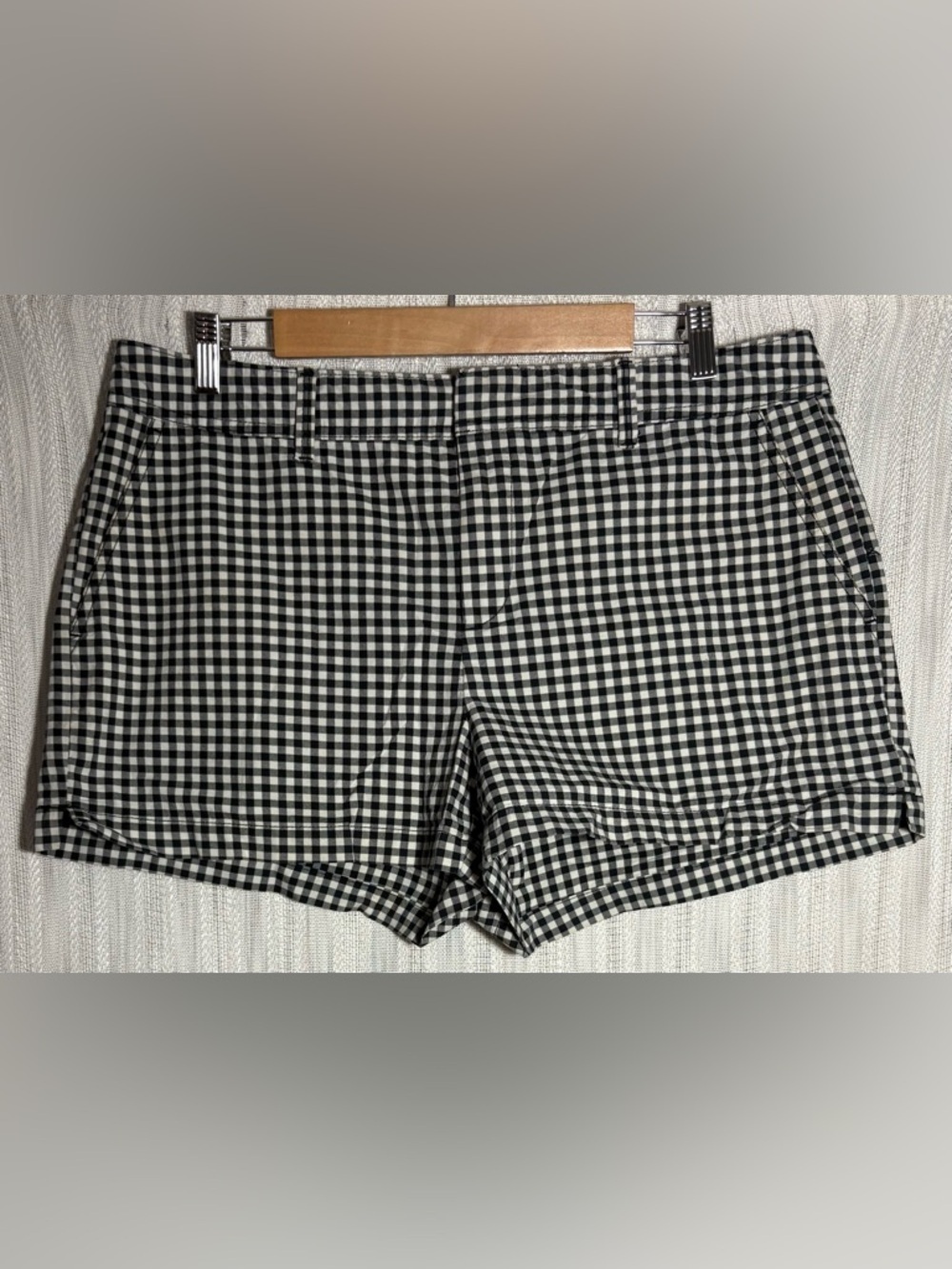 GAP Black and White Gingham Women’s Shorts